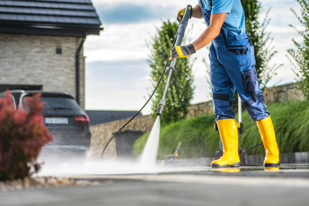 Professional Pressure Washing in Spring Valley Village, TX